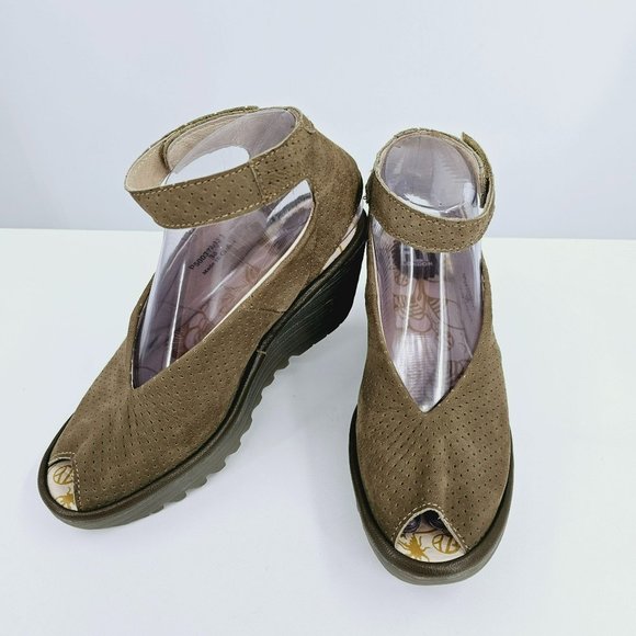 Fly London Yala Sandals 36 5.5 Perforated Suede Wedge Olive Green Taupe Peep Toe - Picture 12 of 13